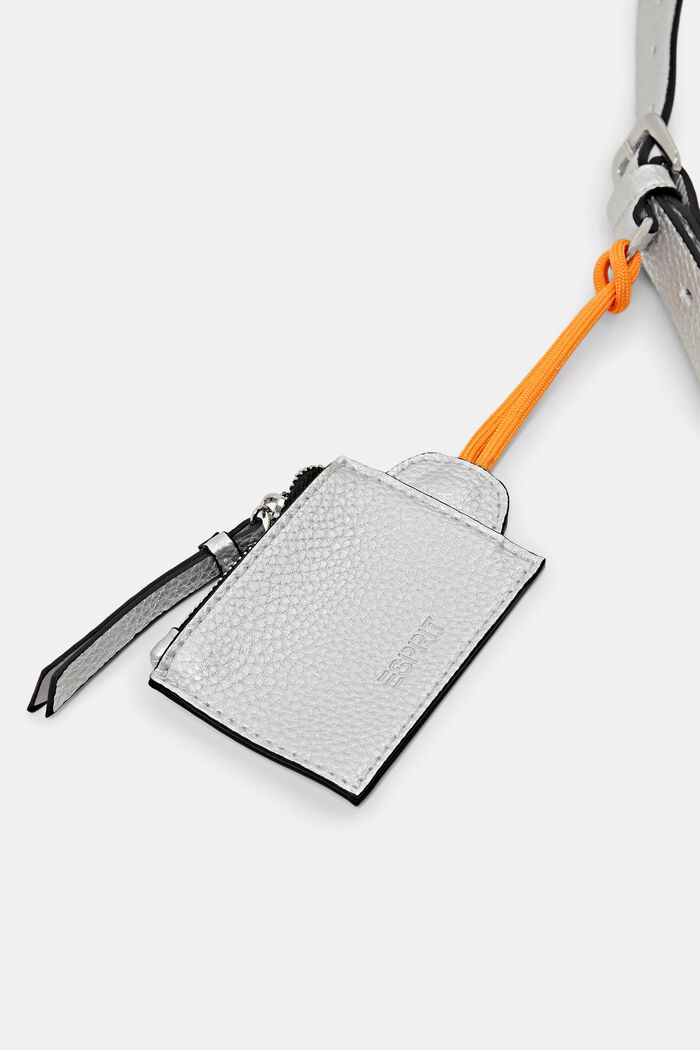 Schultertasche in Lederoptik mit separater Reißverschlusstasche, SILVER, detail image number 1