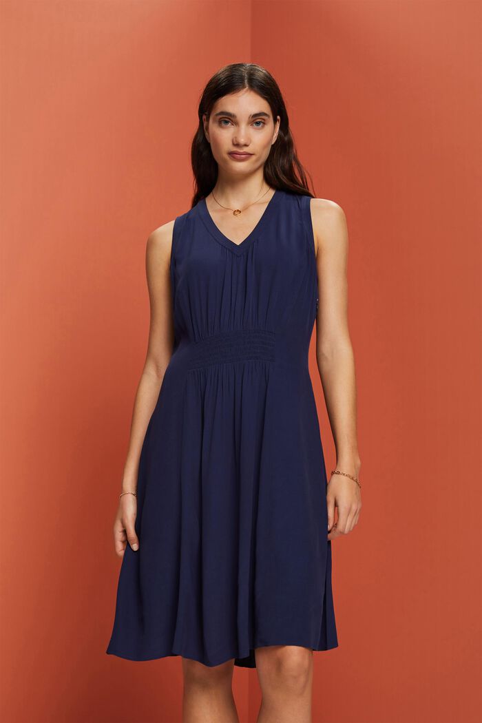 A-Linien-Kleid mit gesmokter Taille, NAVY, detail image number 0