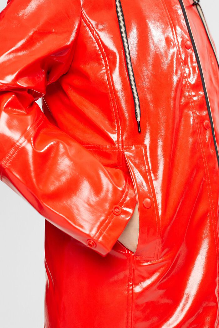Mantel aus Lackleder, RED, detail image number 4
