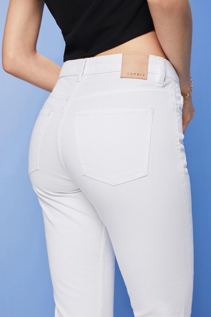 Verkürzte Stretch-Jeans mit Saumschlitzen, WHITE, detail image number 2