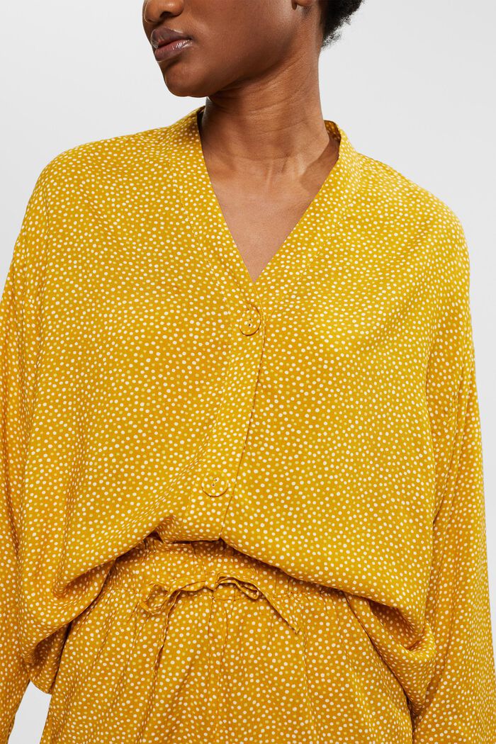 Pyjama mit Pünktchenmuster, LENZING™ ECOVERO™, HONEY YELLOW, detail image number 0
