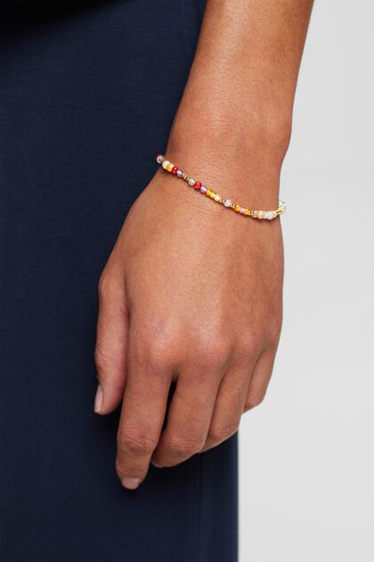Armband mit farbigen Zierperlen