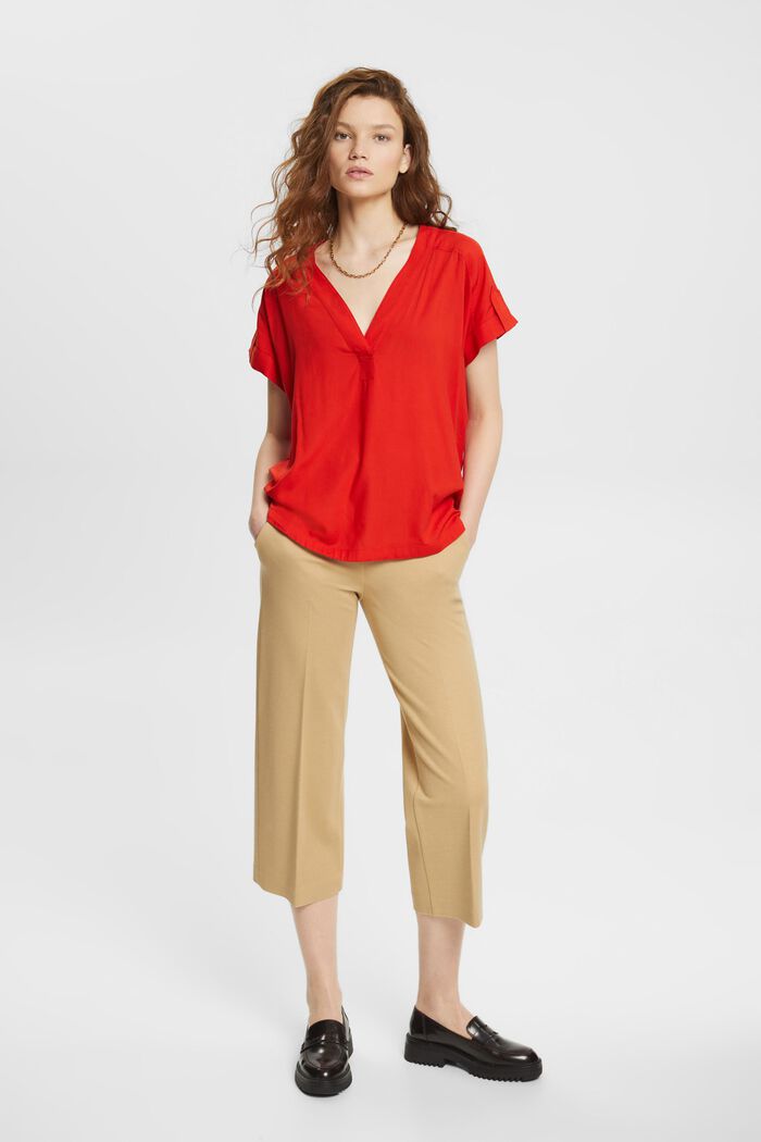Bluse mit V-Ausschnitt, LENZING™ ECOVERO™, ORANGE RED, detail image number 4