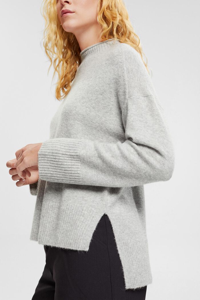 Mit Wolle: flauschiger Pullover mit Stehkragen, LIGHT GREY, detail image number 3