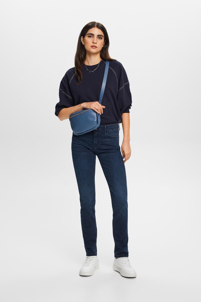 Jeans mit schmaler Passform und mittelhohem Bund, DARK BLUE, detail image number 1