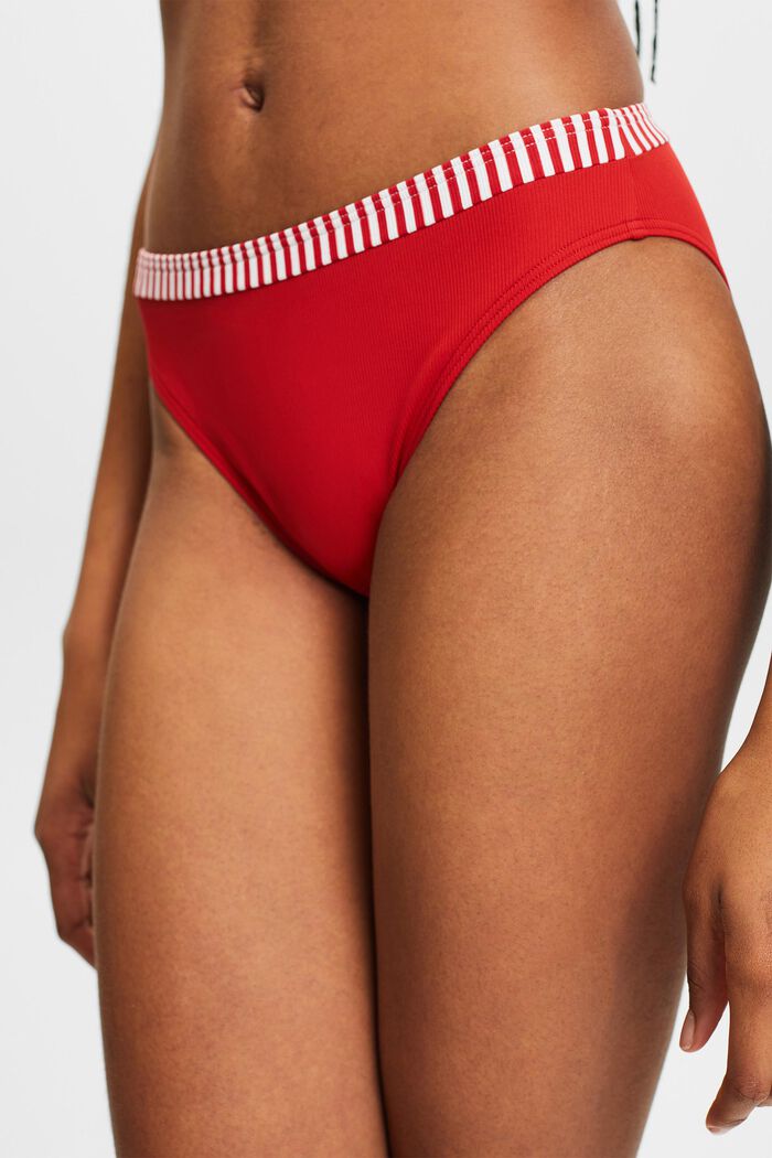 Bikinihose mit mittlerem Bund, DARK RED, detail image number 2