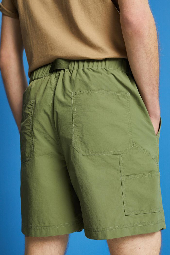 Shorts mit integriertem Gürtel, OLIVE, detail image number 4