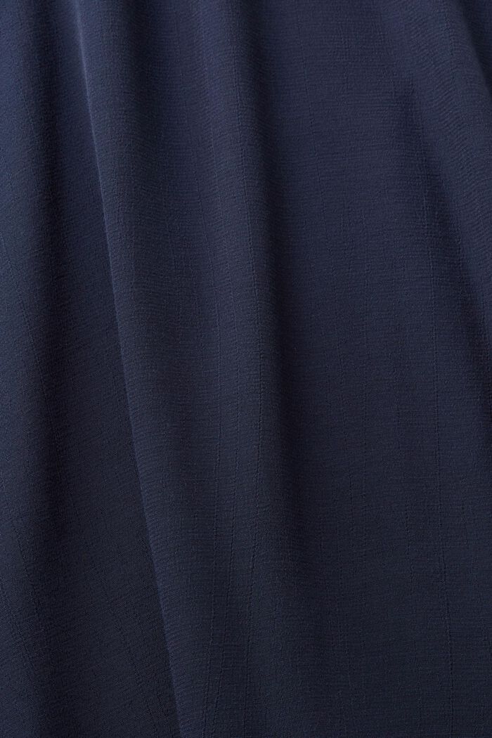 Bluse mit V-Ausschnitt aus LENZING™- und ECOVERO™-Viskose, NAVY, detail image number 4